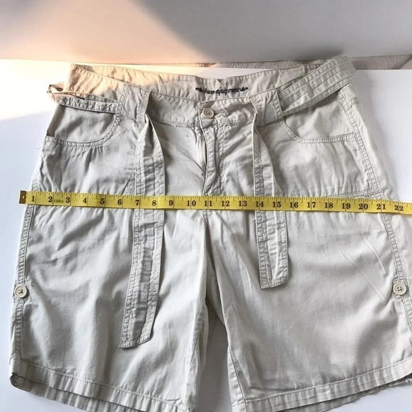 Beige Cream Bermuda casual shorts sporty  athletic hiking tie waist size 14 - Picture 11 of 16